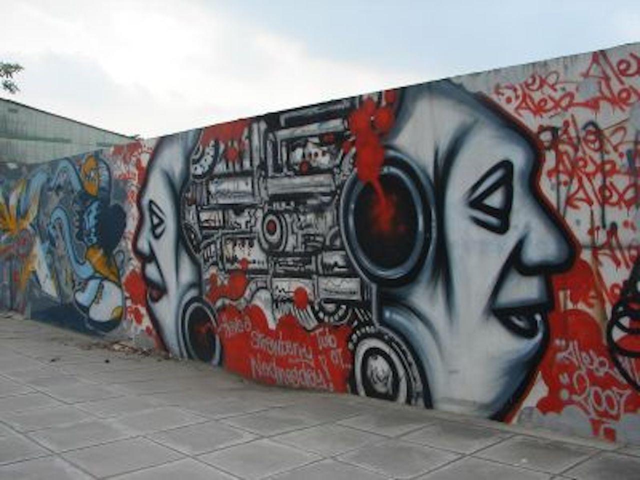 Before 2009 archive image